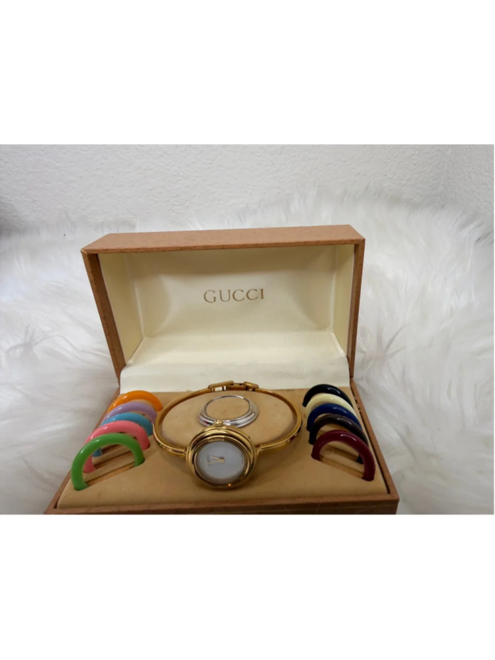 Gucci 11/12.2 Interchangeable Bezel Bangle Watch, w/ 12 bezels, box & paperwork